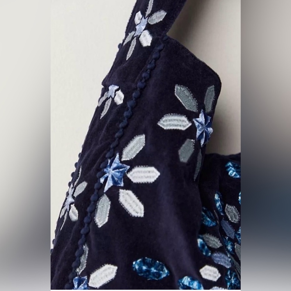 Free People Embroidered Velvet Valera Tote Bag NWOT - Picture 4 of 9